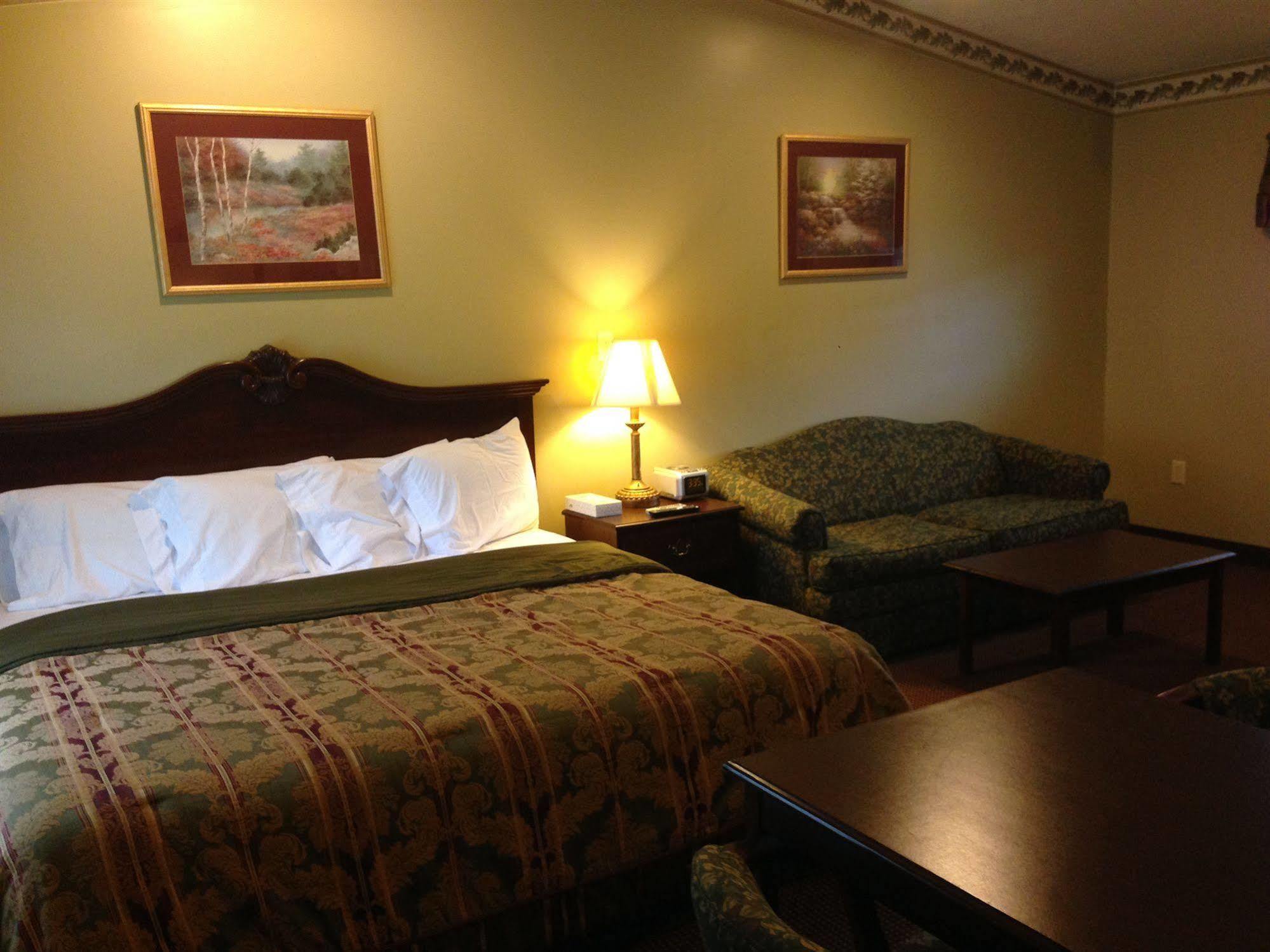 Fred's Restaurant&lodging 2*