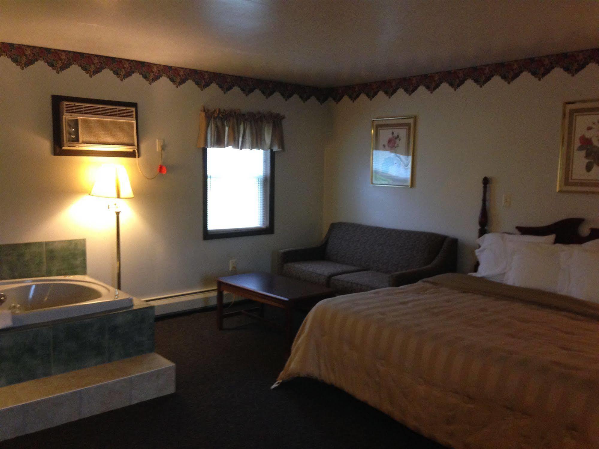 Motel Fred's Restaurant&lodging 2*