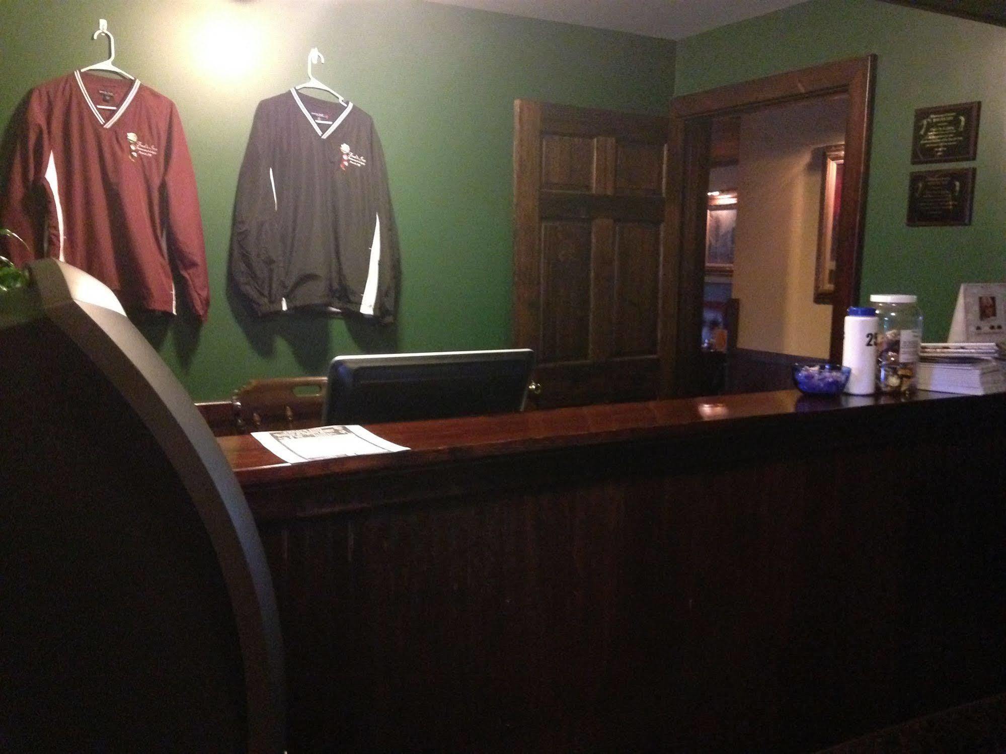 Fred's Restaurant&lodging 2*